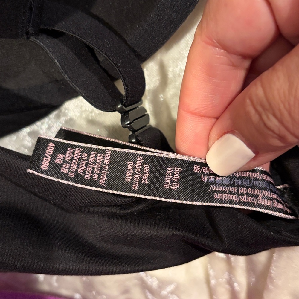 Victoria’s Secret body Elegant Black Women's Bra 40D - Picture 4 of 5